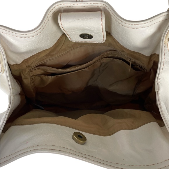 Axcess Hobo Bag in Cream - Picture 4 of 4